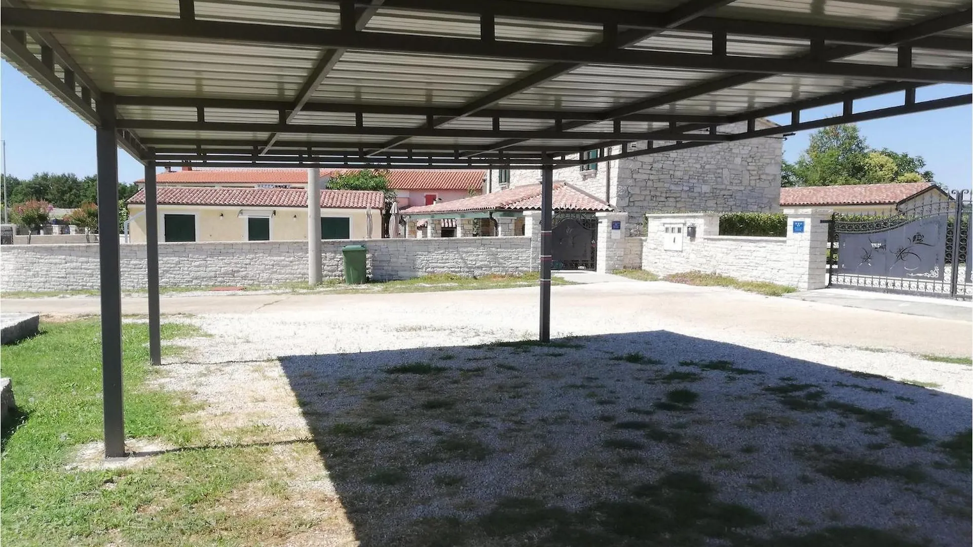 Holiday home Villa Luca Radetici