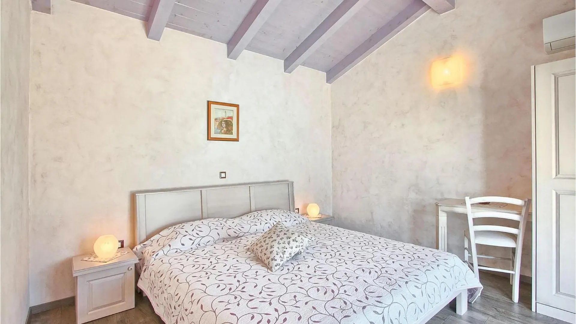 Villa Luca Radetici Holiday home
